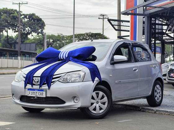 TOYOTA ETIOS 1.5 XS 16V FLEX 4P MANUAL TOYOTA ETIOS 1.5 XS 16V FLEX 4P MANUAL